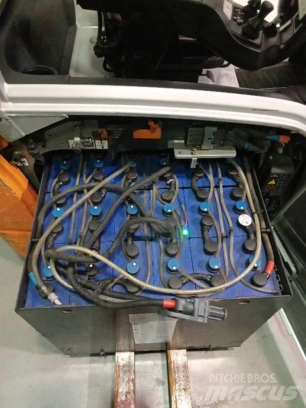 Still RX 20-20L Elektriniai šakiniai krautuvai