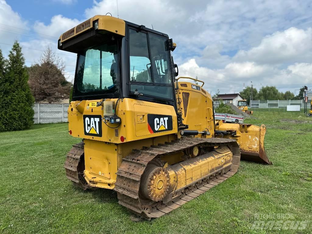 CAT D 4 K 2 XL Vikšriniai buldozeriai
