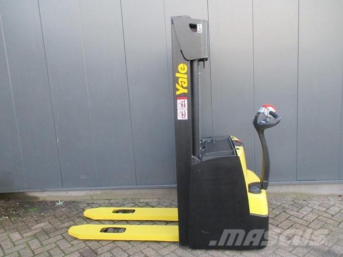 Yale MS 16 Rankiniai vėžimėliai