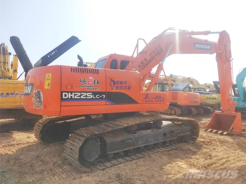Doosan DH225LC-7 Vikšriniai ekskavatoriai
