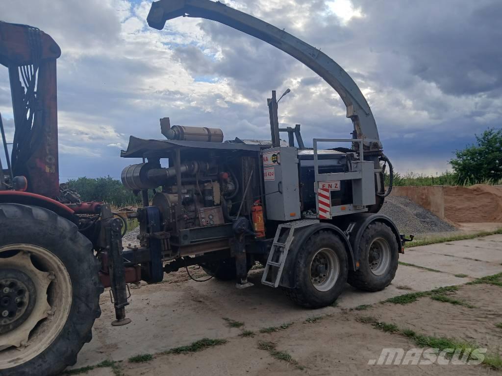 Zetor 10540 Medienos smulkintuvai