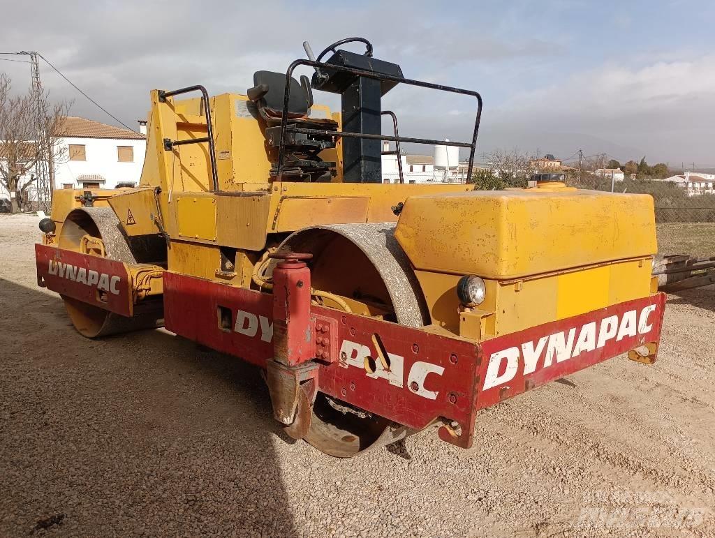 Dynapac CC 42 Porinių būgnų volai