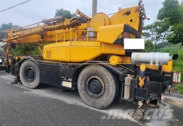 Kobelco RK 250-3 Neapdoroto reljefo kranai