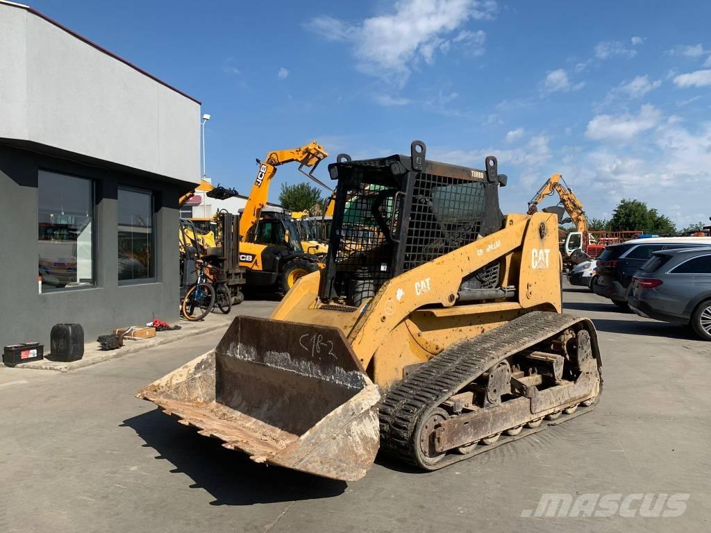 CAT 277 Krautuvai su šoniniu pasukimu