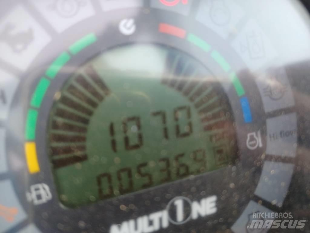 Multione SL840 4WD Krautuvai su šoniniu pasukimu