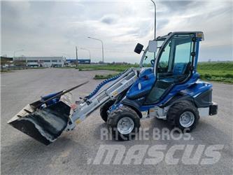 Multione SL840 4WD Krautuvai su šoniniu pasukimu