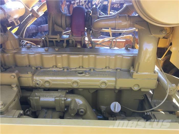 CAT D 6 D Vikšriniai buldozeriai
