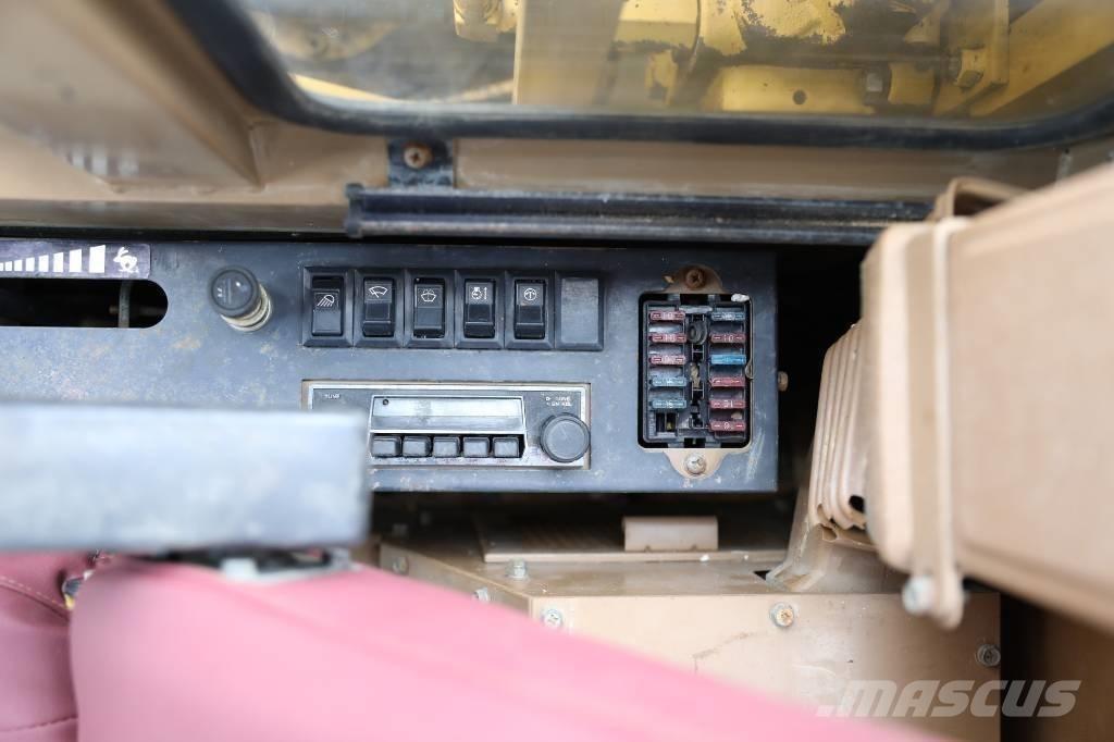 CAT E 70 B Mini ekskavatoriai < 7 t