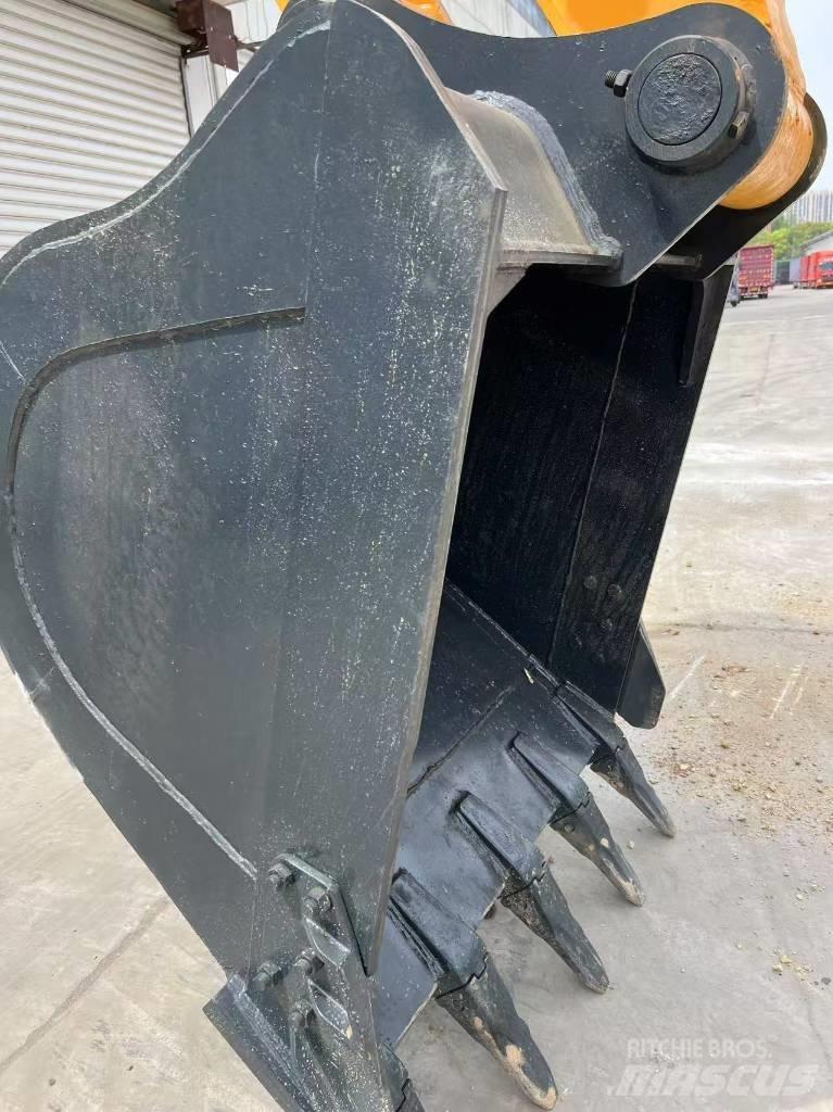 Hyundai R305LC-9T Vikšriniai ekskavatoriai