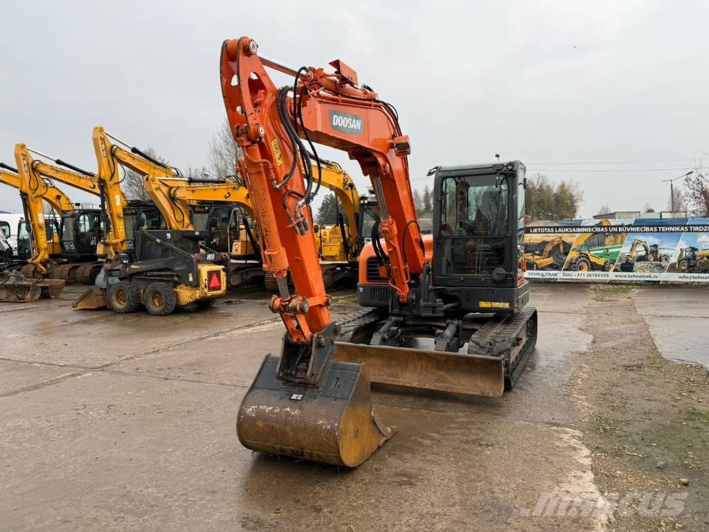Doosan DX 85 R Vidutinės galios ekskavatoriai 7-12 t