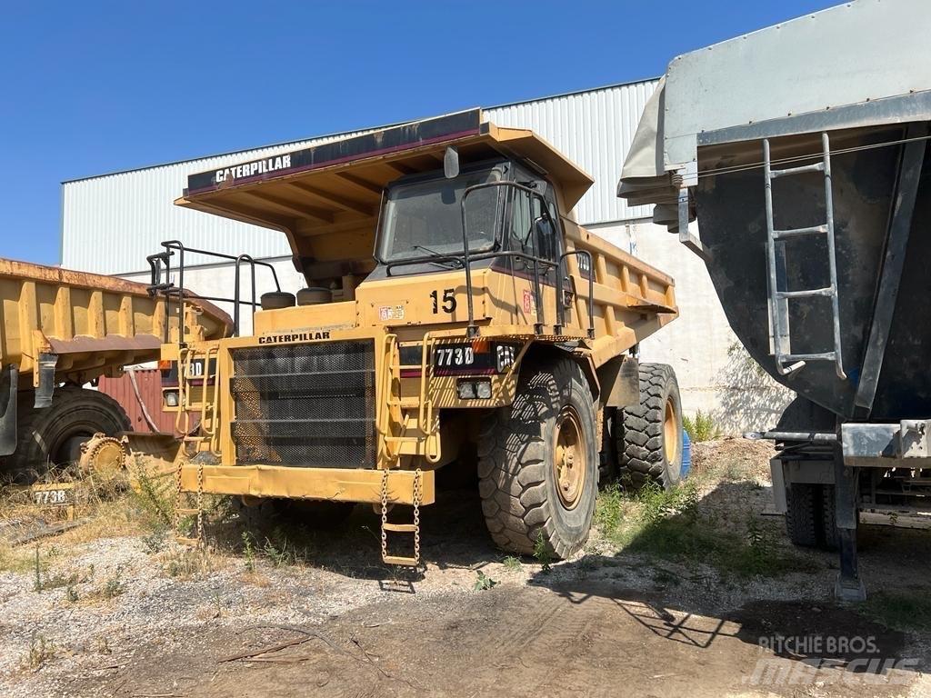 CAT 773 D Atliekų išvežimo technika