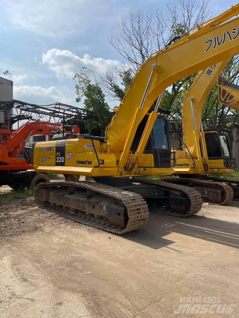 Komatsu pc220-8 Vikšriniai ekskavatoriai