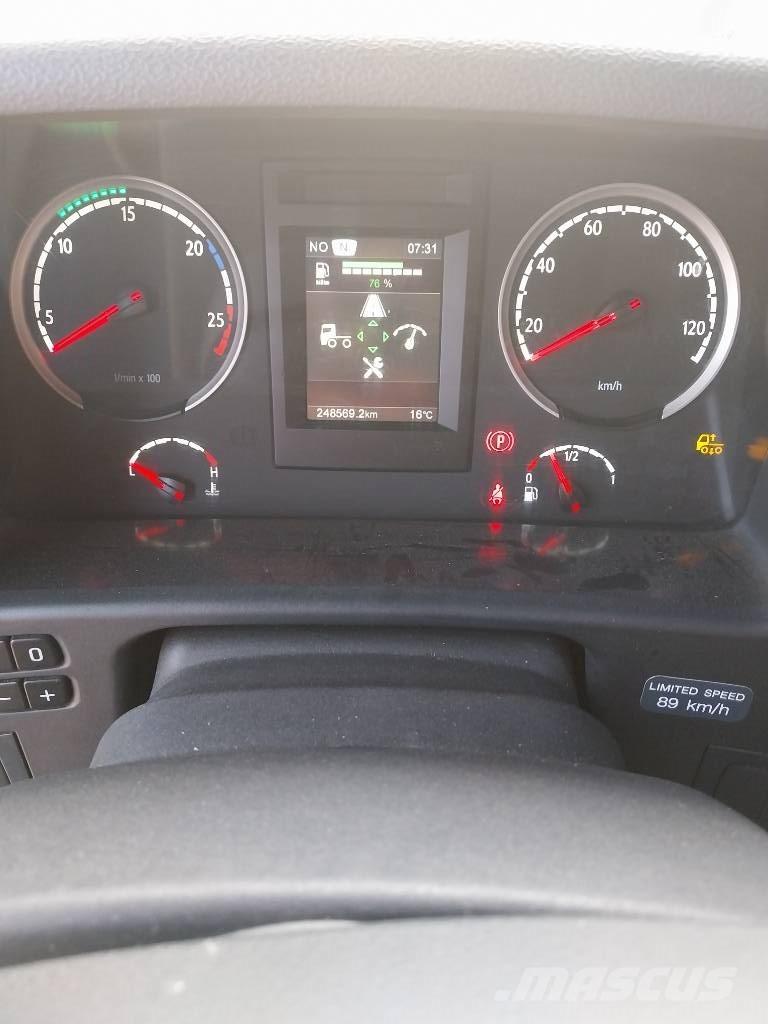 Scania 450 Statyba - Kita