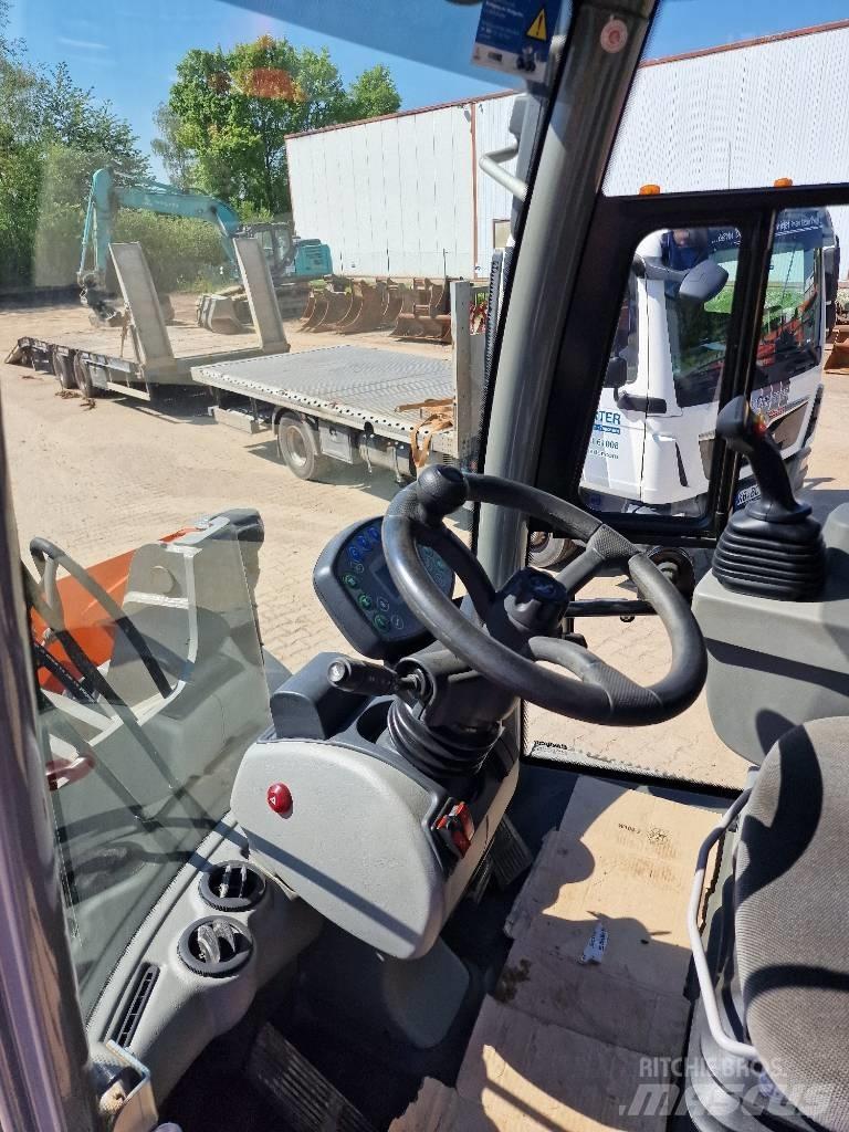 Atlas AR 580 Naudoti ratiniai krautuvai