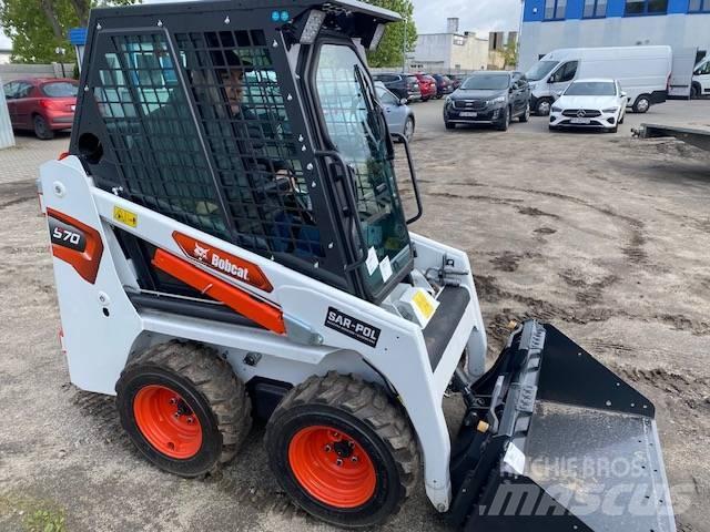 Bobcat S 70 Krautuvai su šoniniu pasukimu