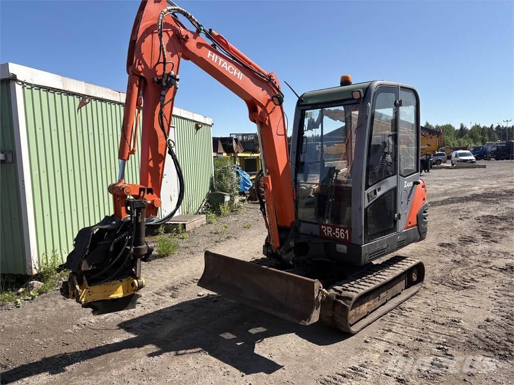 Hitachi ZX25 Mini ekskavatoriai < 7 t