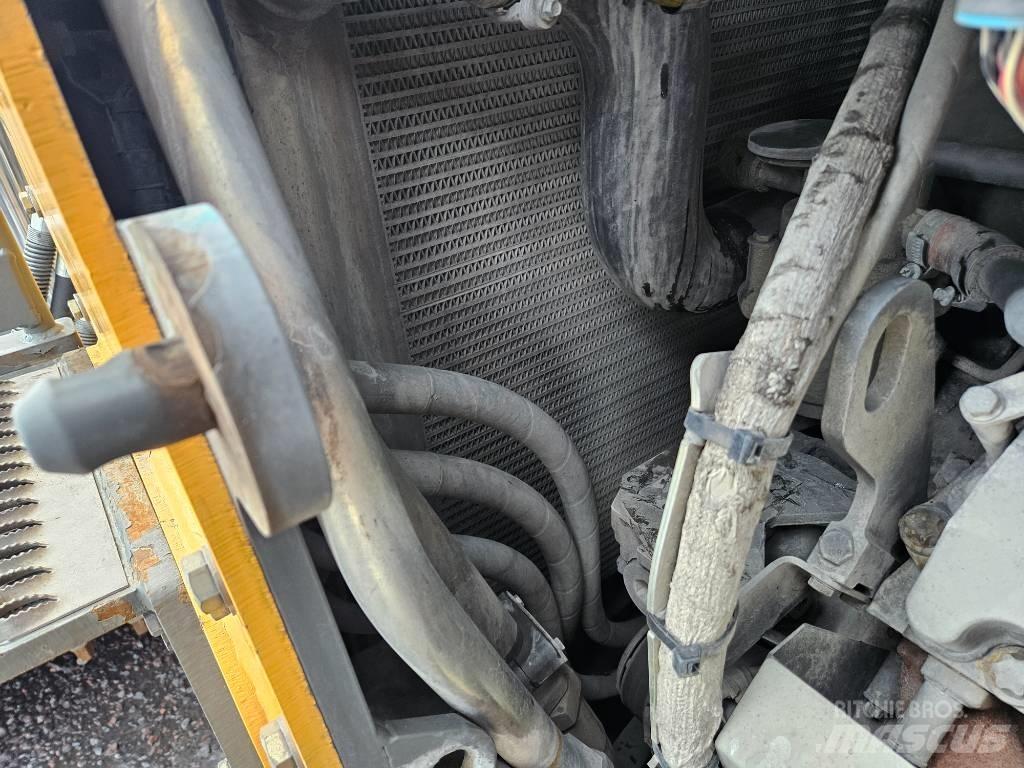 Liebherr PR 776 Vikšriniai buldozeriai