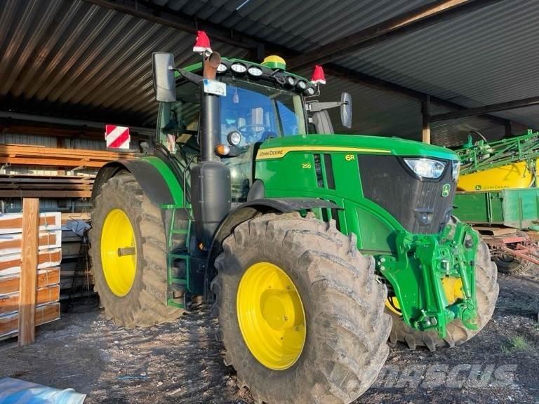 John Deere 6R 250 Traktoriai