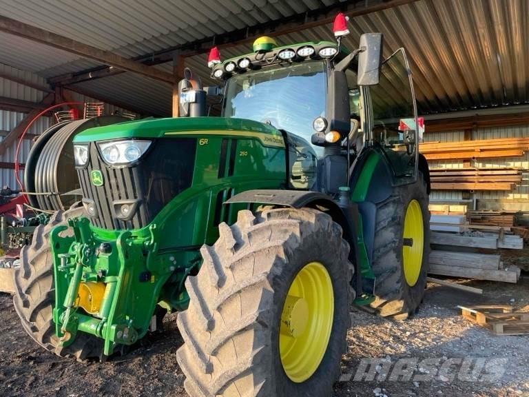 John Deere 6R 250 Traktoriai