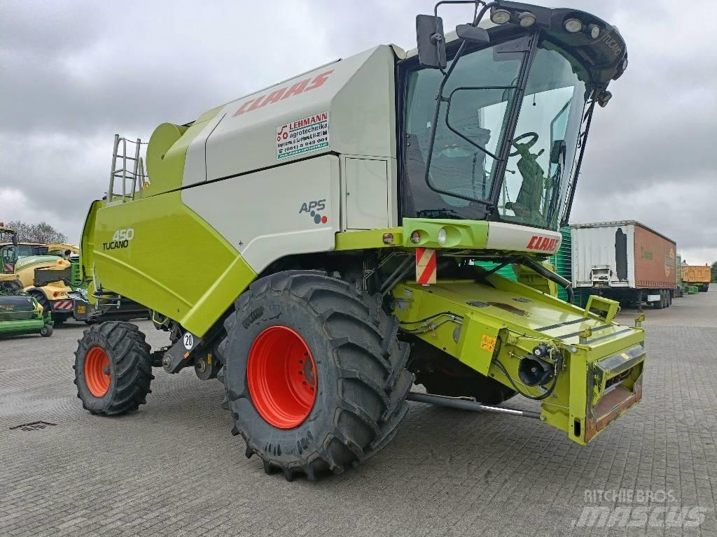 CLAAS Tucano 450 Derliaus nuėmimo kombainai