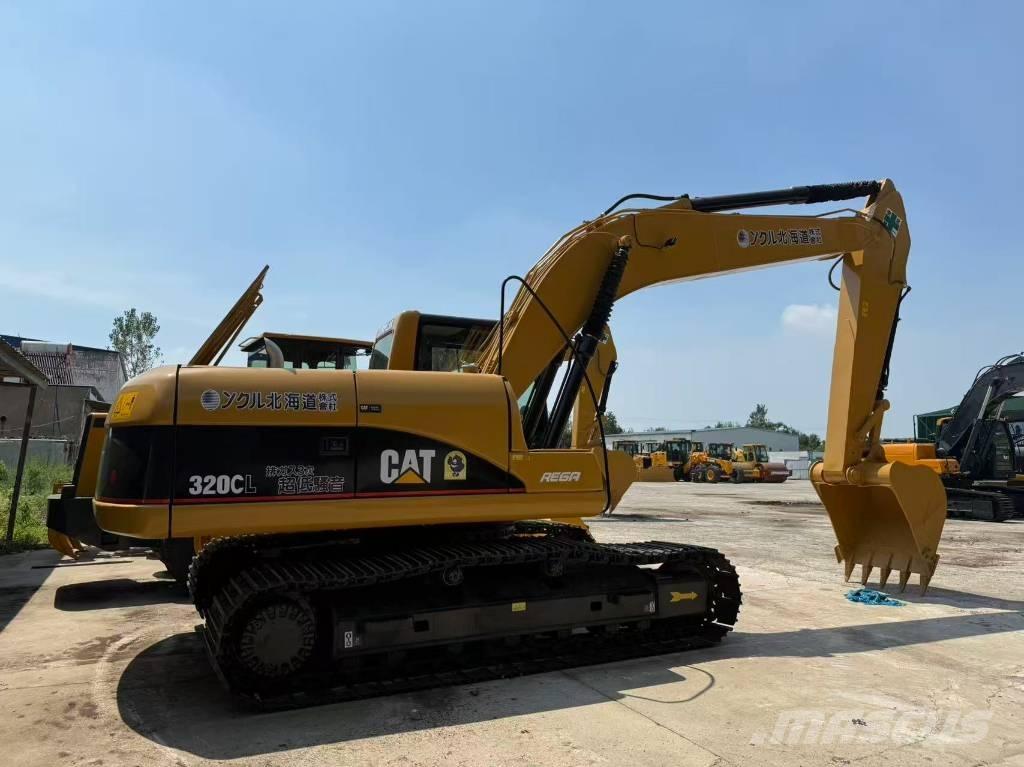 CAT 320 C L Vikšriniai ekskavatoriai