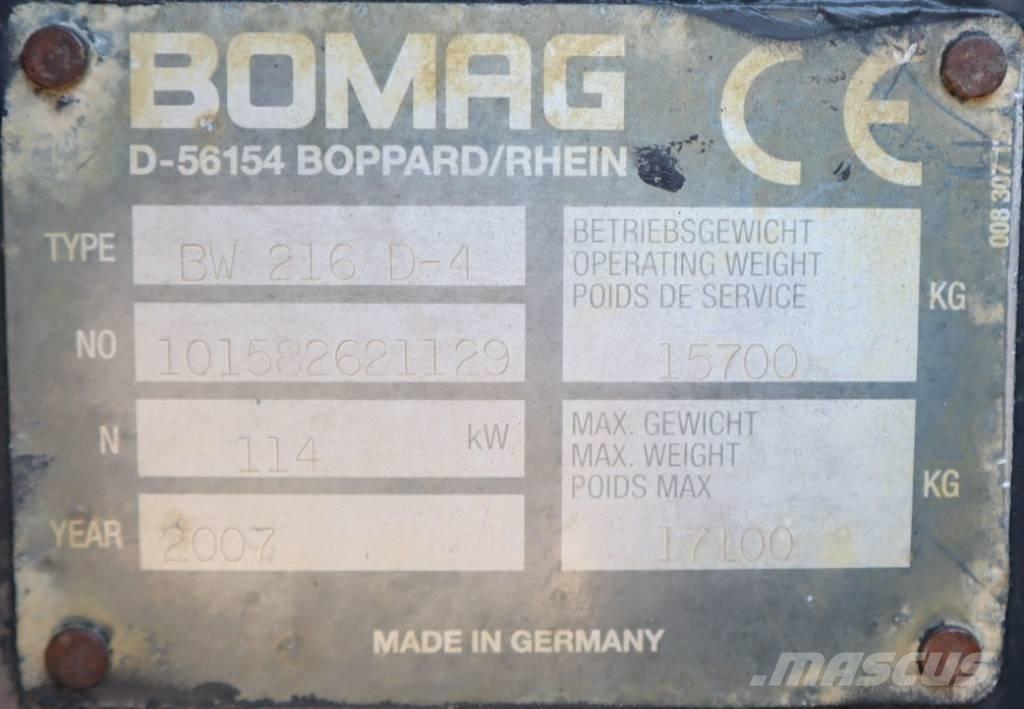 Bomag BW 216 D-4 Gruntiniai volai