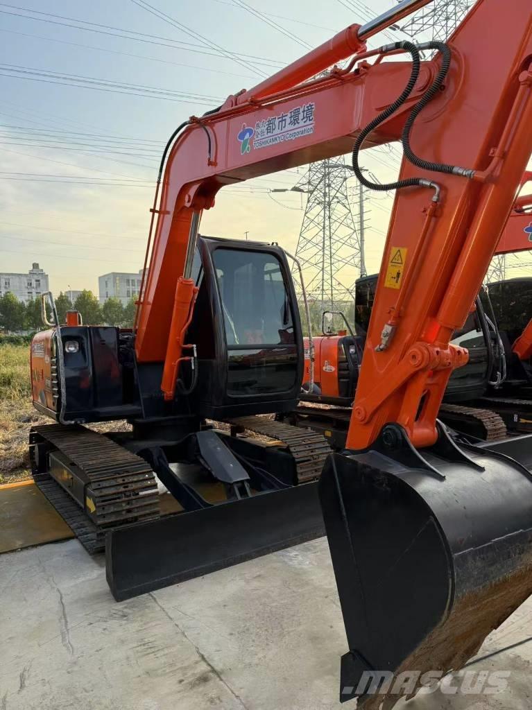 Hitachi Zaxis 70 Vikšriniai ekskavatoriai