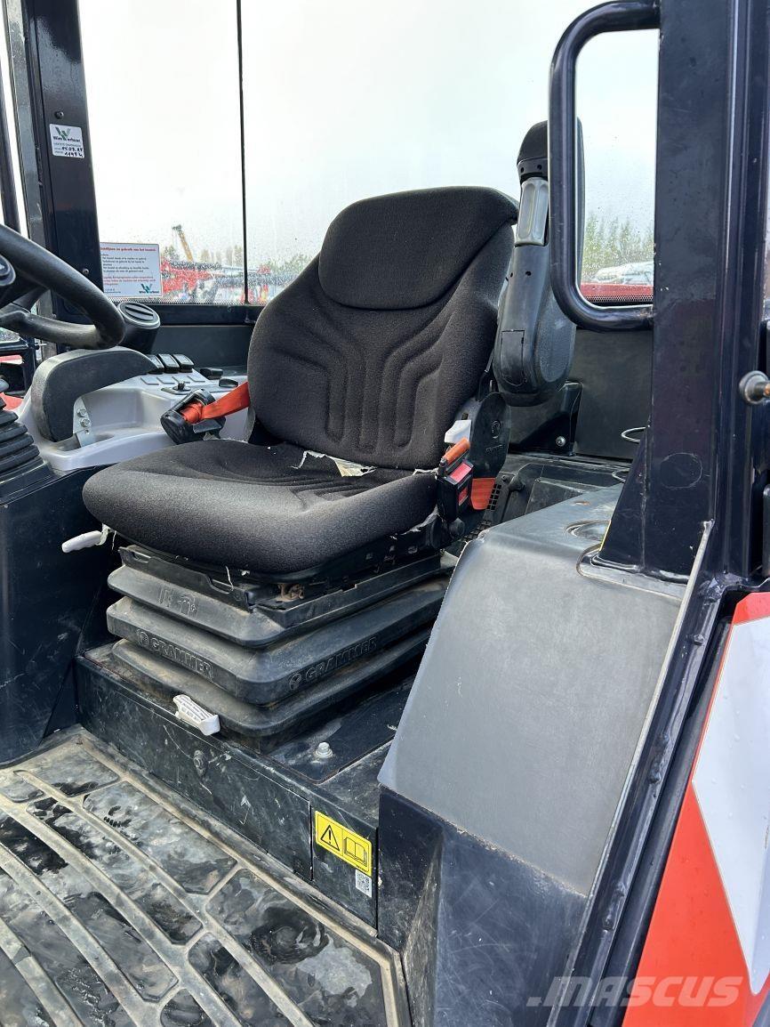Kubota R070 (6678) Daugiafunkciniai pakrovėjai