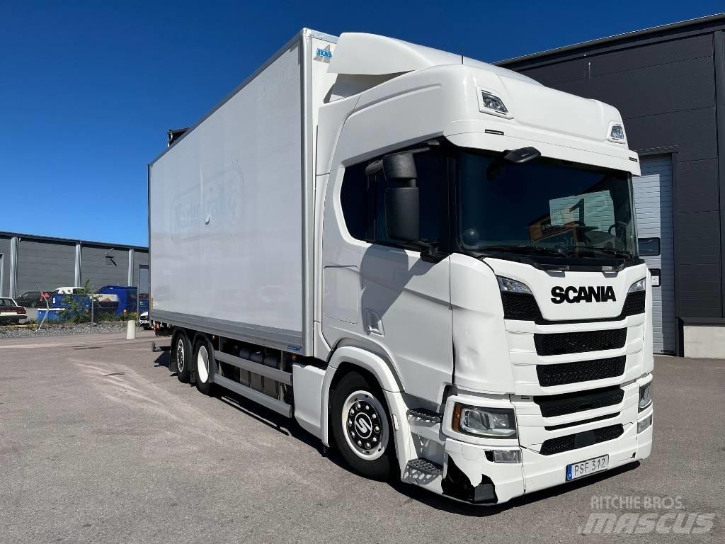 Scania R500B6X2*4NB Sunkvežimiai su dengtu kėbulu