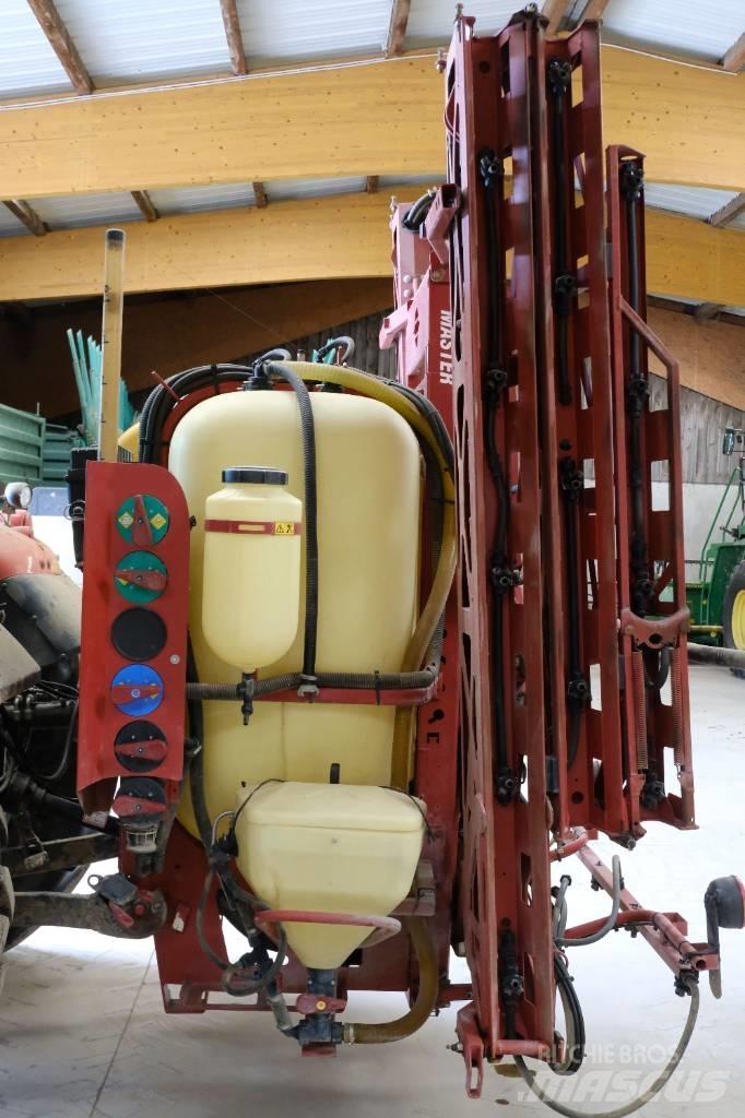 Hardi Master 1200 Įmontuoti purkštuvai