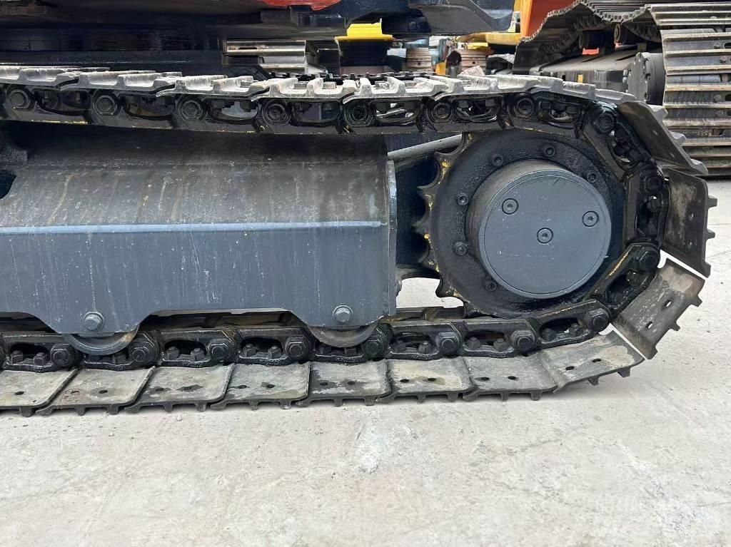 Kubota KX 155 Vikšriniai ekskavatoriai