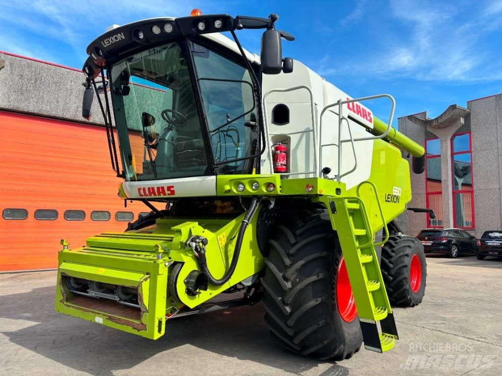 CLAAS Lexion 650 Derliaus nuėmimo kombainai