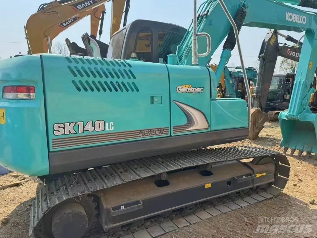 Kobelco SK 140 LC Vikšriniai ekskavatoriai