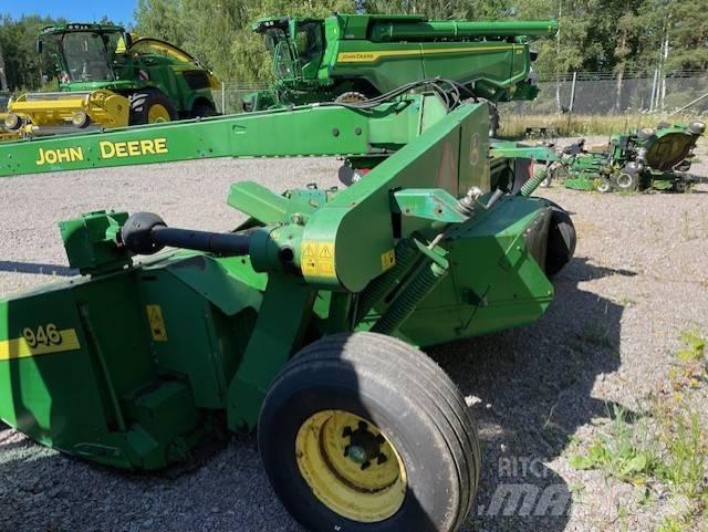 John Deere 946 Formuojančios žoliapjovės