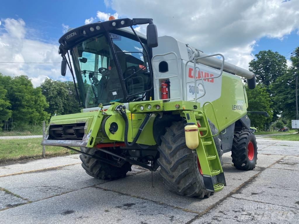 CLAAS Lexion 650 Derliaus nuėmimo kombainai