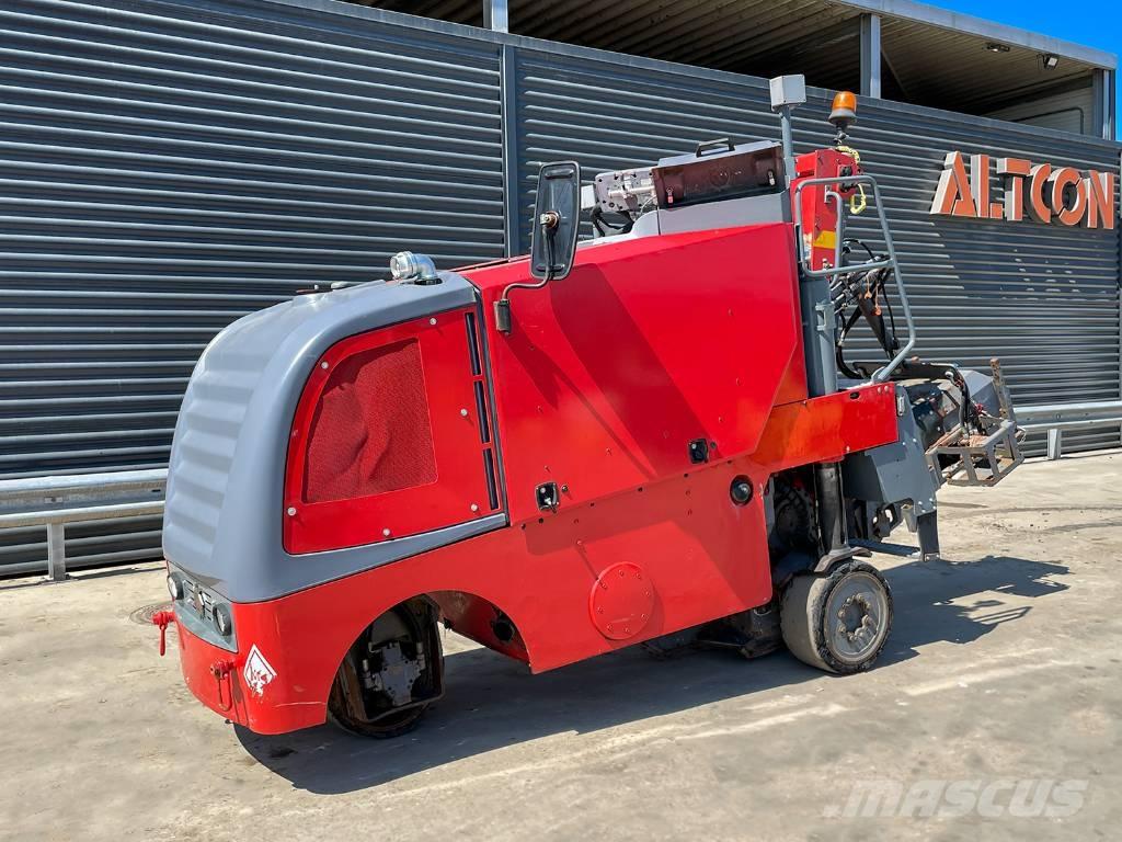 Wirtgen W 50 DC Asfalto šalto frezavimo technika