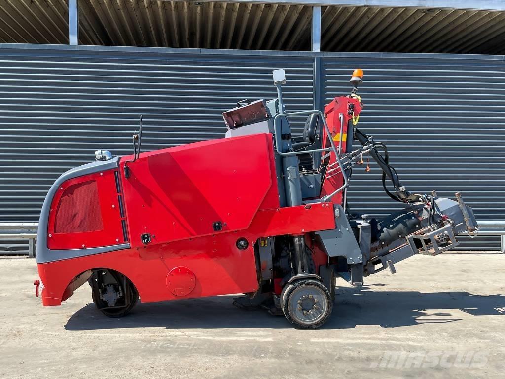 Wirtgen W 50 DC Asfalto šalto frezavimo technika