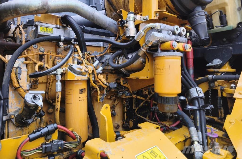 CAT 730 Karjeriniai savivarčiai