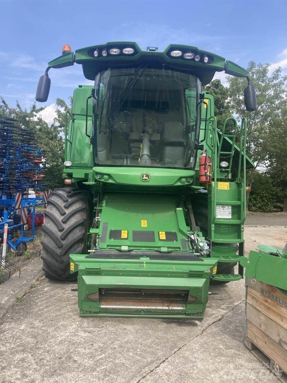 John Deere T560 Derliaus nuėmimo kombainai