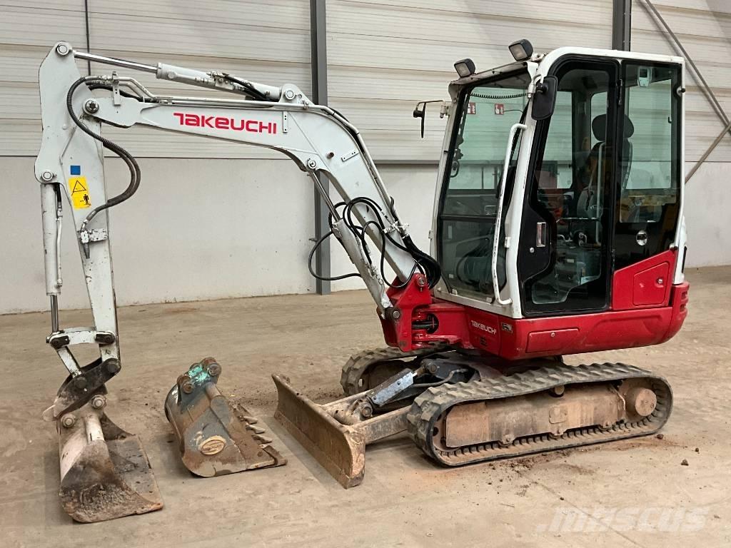 Takeuchi TB 230 Mini ekskavatoriai < 7 t