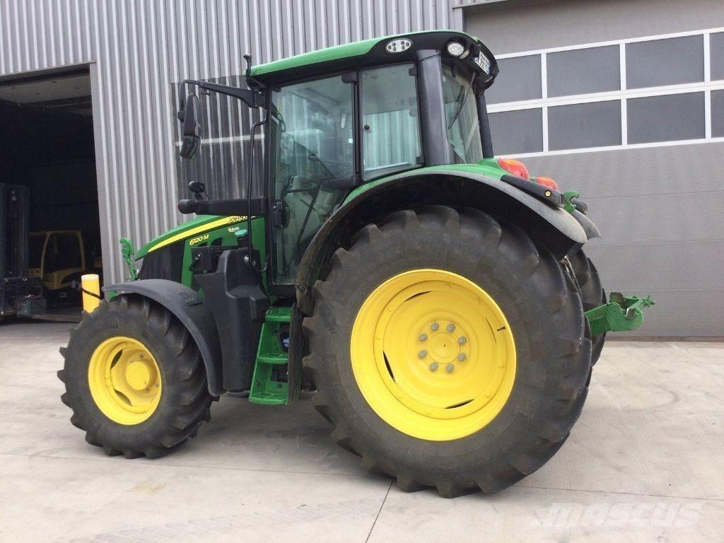 John Deere 6120 M Traktoriai