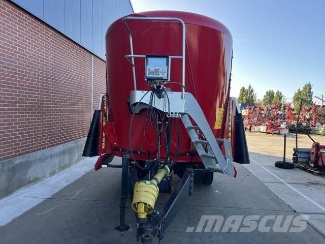 Peecon VME-240 Pašarų maišytuvai-dalytuvai