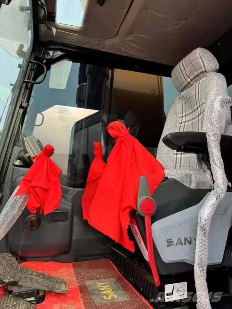 Sany SY 235 H Vikšriniai ekskavatoriai