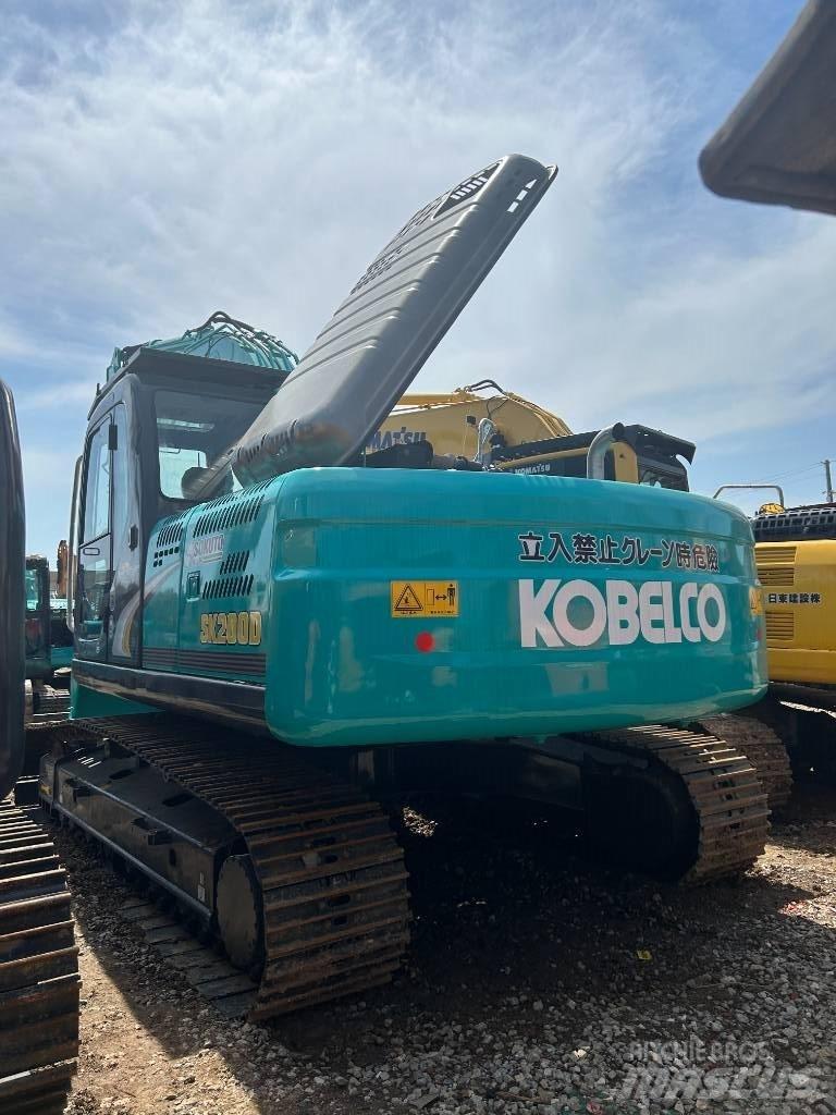 Kobelco SK200D Vikšriniai ekskavatoriai