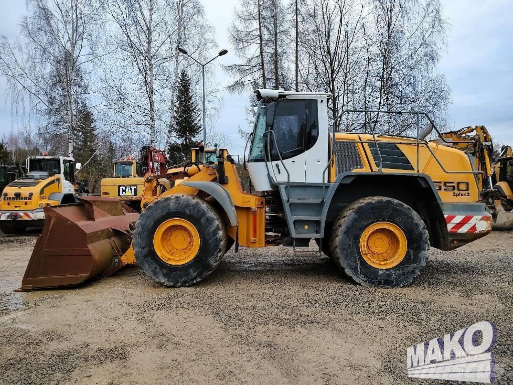 Liebherr L 550 Naudoti ratiniai krautuvai