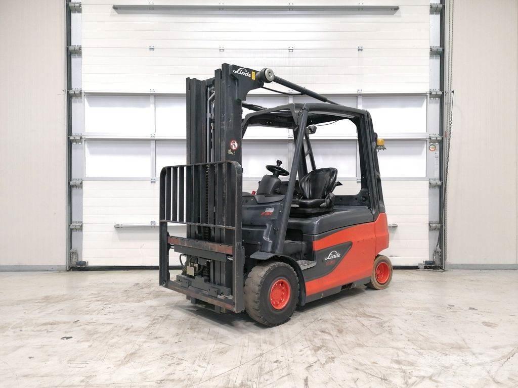 Linde E30L-01 Elektriniai šakiniai krautuvai