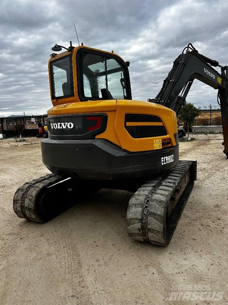 Volvo ERC 88 D Vidutinės galios ekskavatoriai 7-12 t