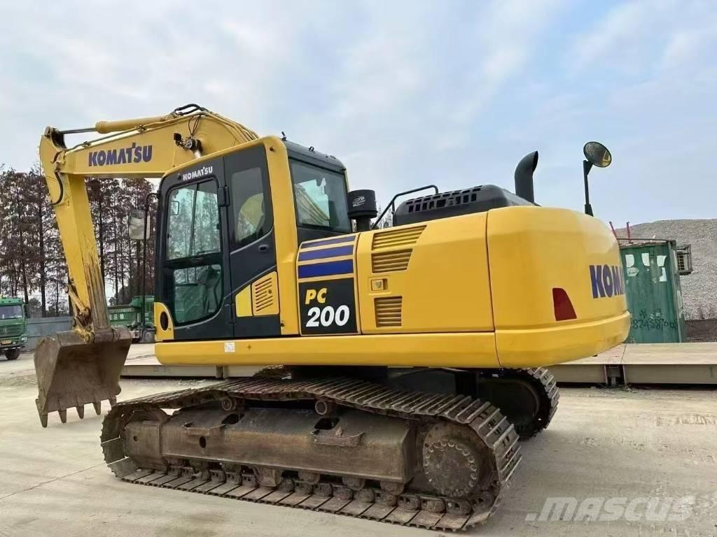 Komatsu PC 200-8N1 Vikšriniai ekskavatoriai