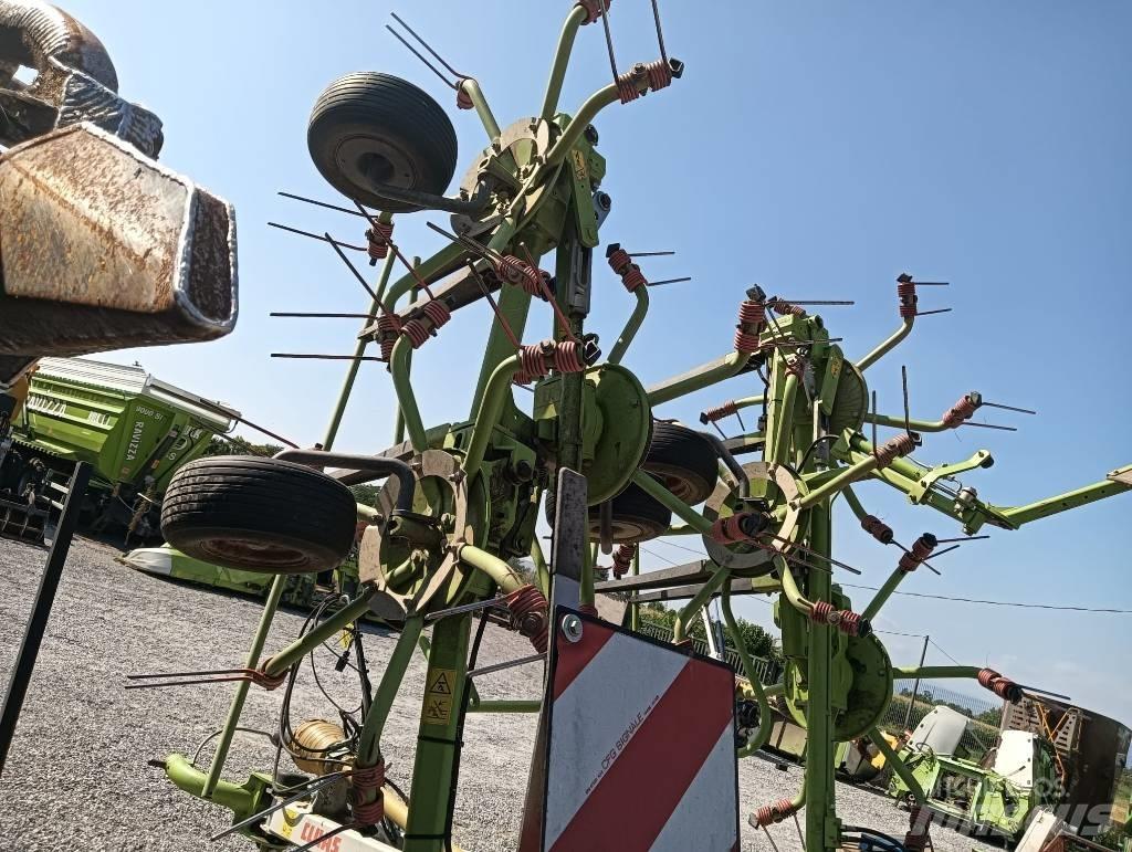 CLAAS Volto 900 T Šieno grėbliai ir vartytuvai