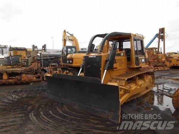 CAT D6G Vikšriniai buldozeriai